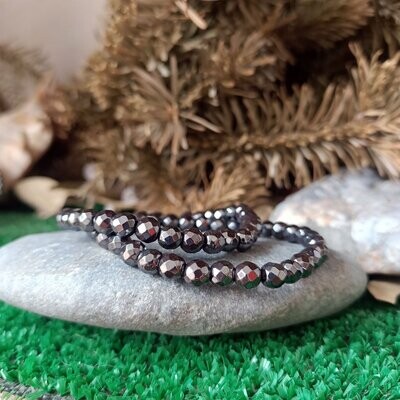 Pulsera de hematite tallada extra 6mm