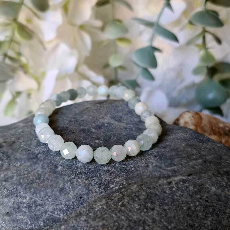 Pulsera de aguamarina extra facetada 6mm