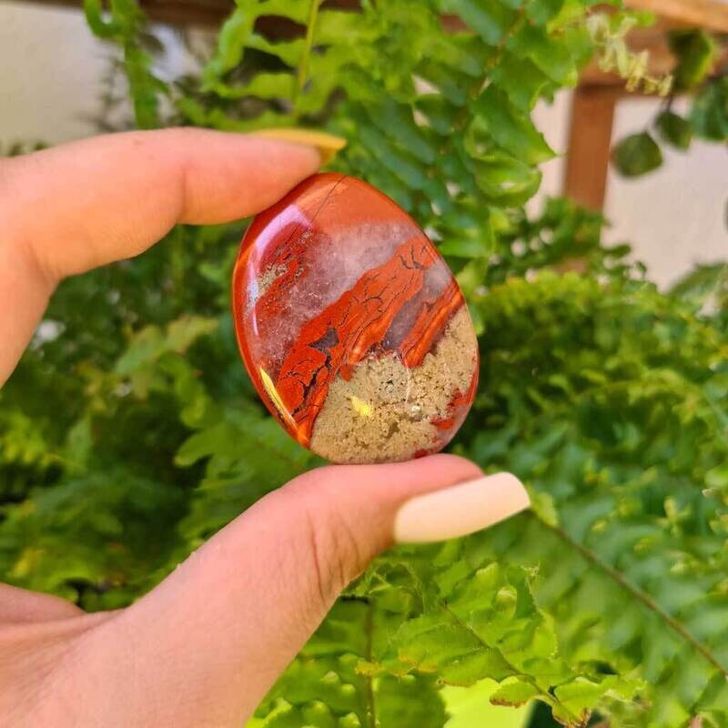 Rodado plano de jaspe rojo