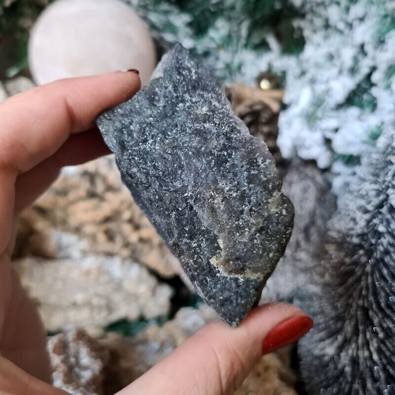 Bruto de iolita extra