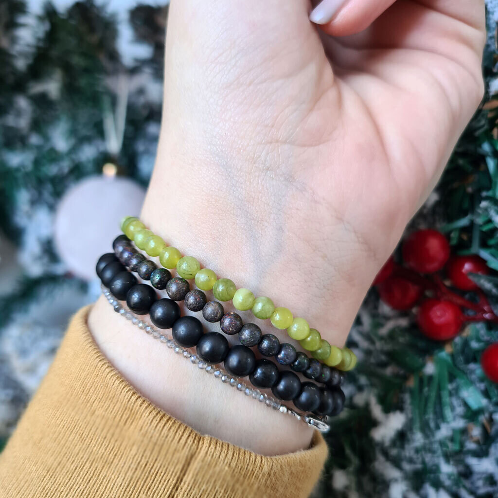 Pulsera extra de olivino 4mm