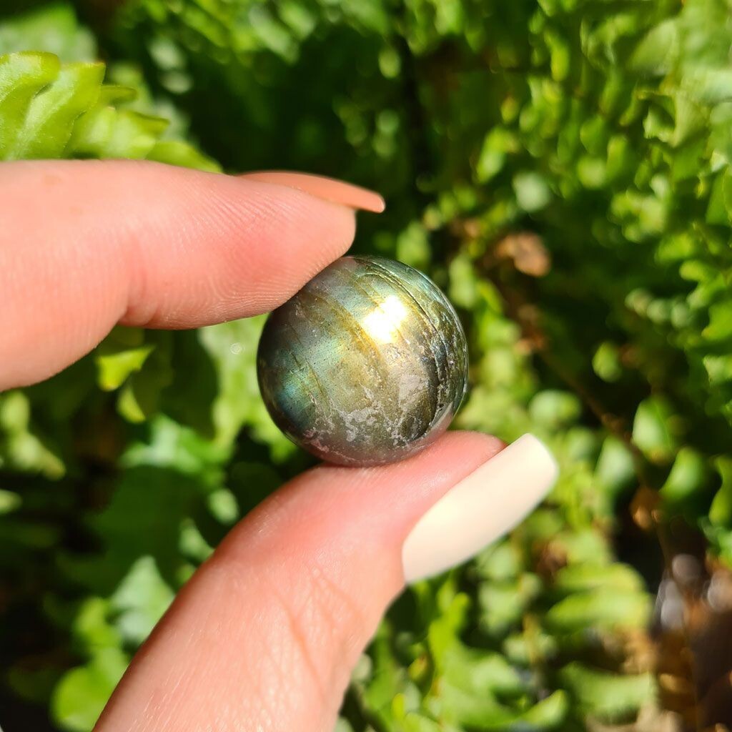 Esfera de labradorita