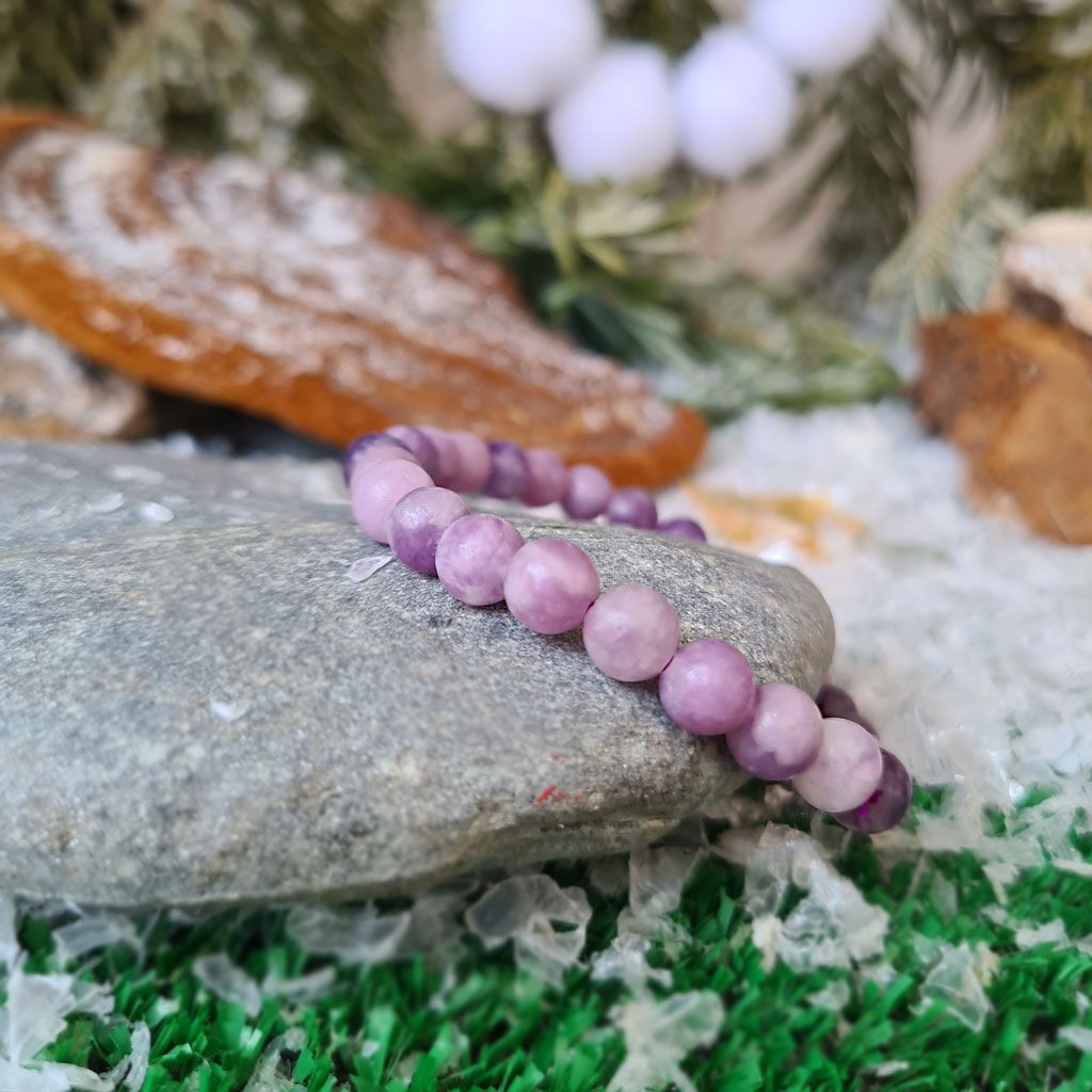 Pulsera elástica de Lepidolita extra mate 6 mm.