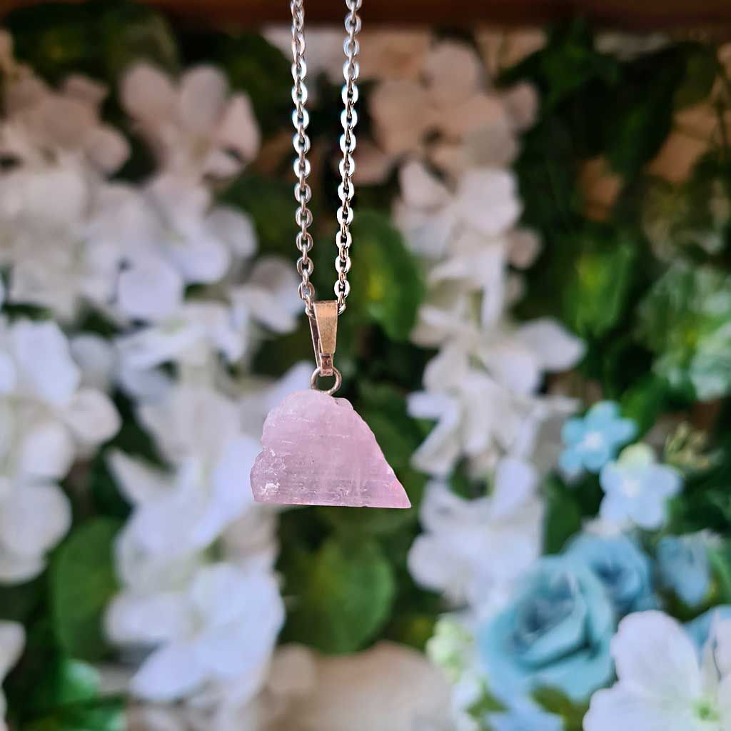 Colgante natural de Kuncita en plata de ley 925