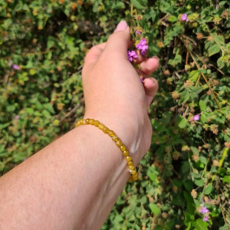 Pulsera de topacio imperial dorado