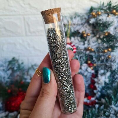 Tubo de cristal con Pirita