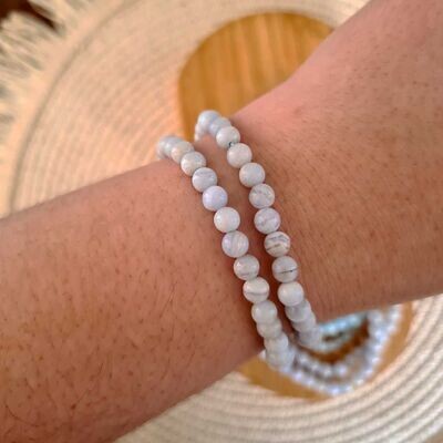 Pulsera  de calcedonia elástica  de 6 mm