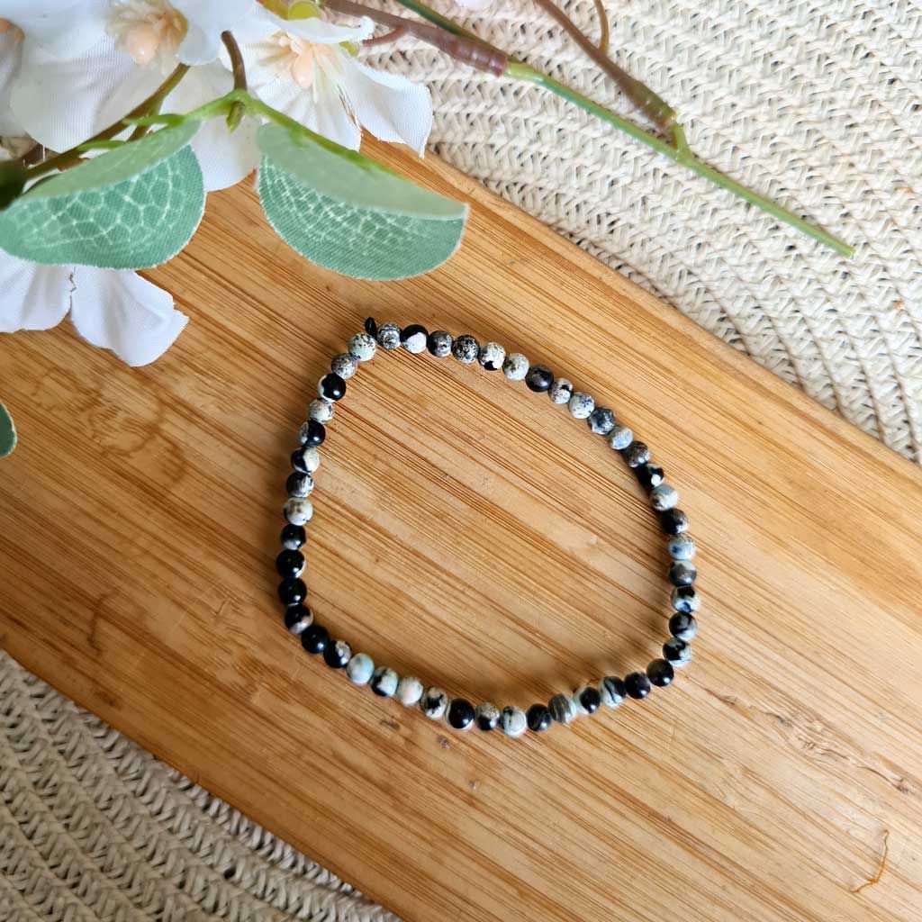 Pulsera Ágata Orca  O Ágata de fuego blanca  de 4mm