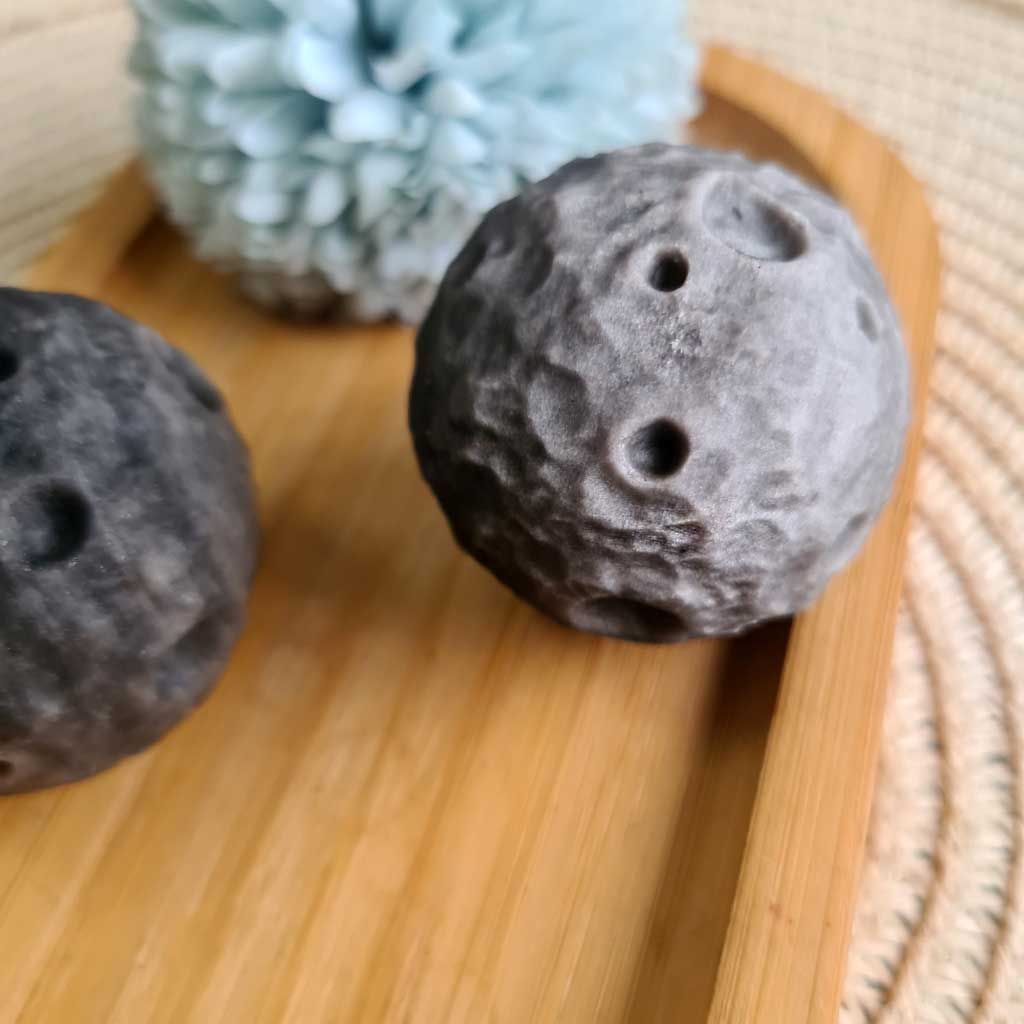 Luna de Obsidiana Plateada