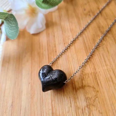 Colgante de Corazón de Obsidiana Plateada