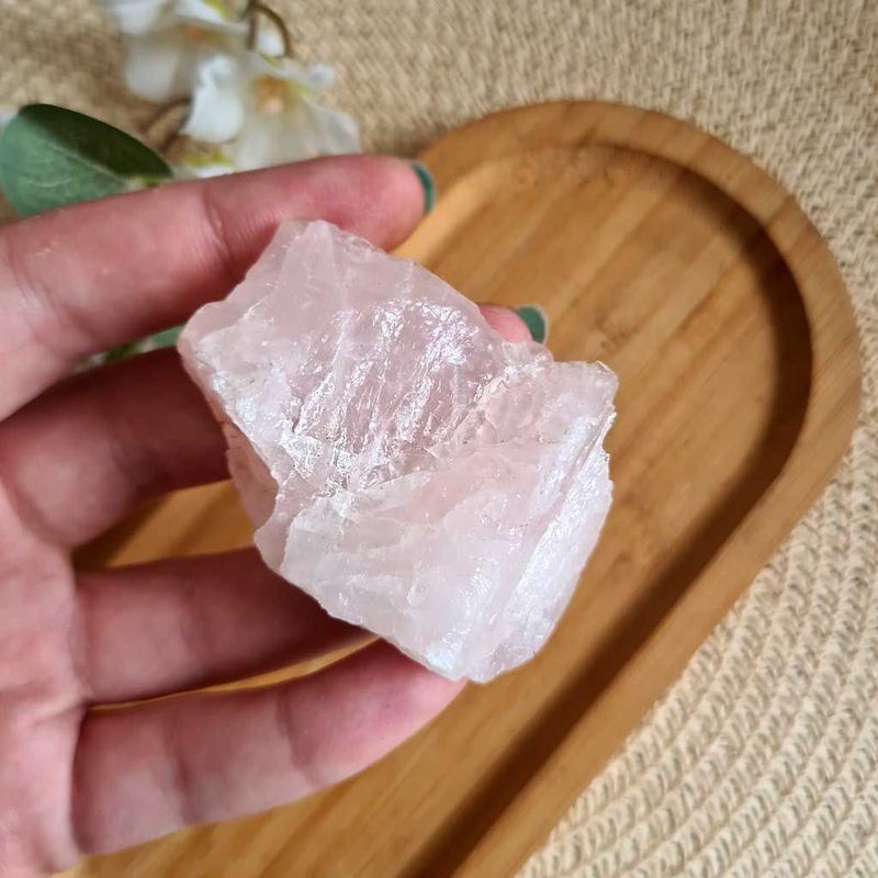 Bruto  de cuarzo rosa pequeño