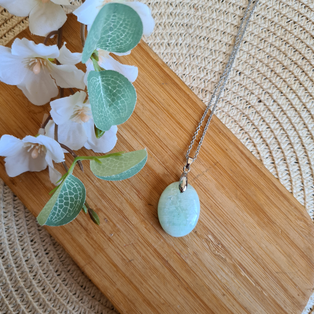 Colgante de Piedra Luna verde