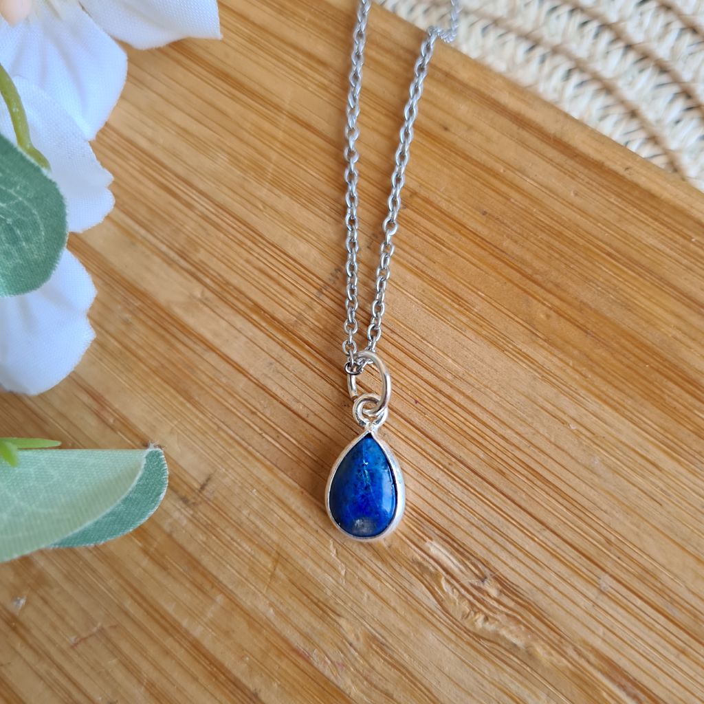 Colgante lágrima de Lapislázuli en plata de ley 925