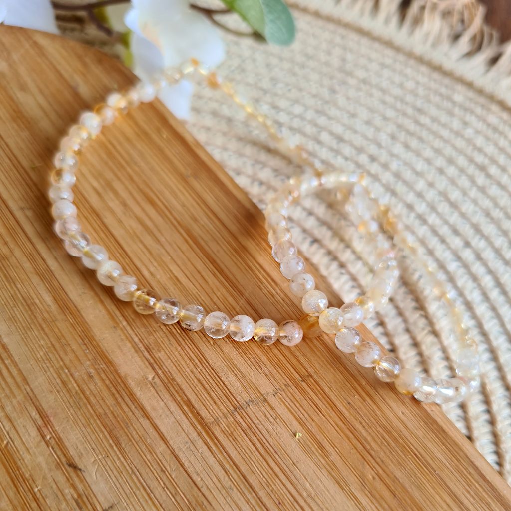 Pulsera elástica de Citrino extra 4 mm. Pulsera elástica de Citrino extra 4 mm.