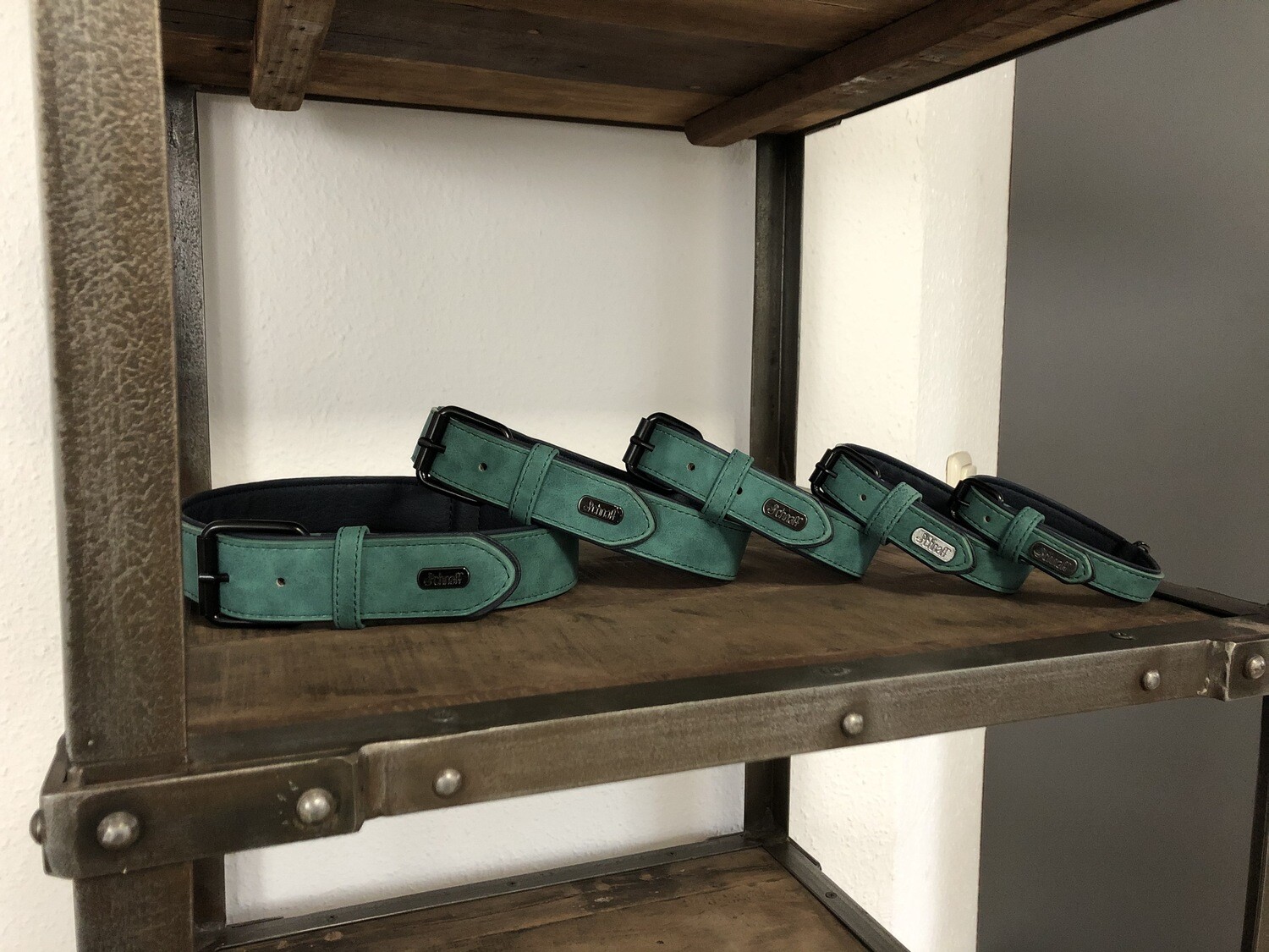 Echtleder-Halsband Smaragdgrün
