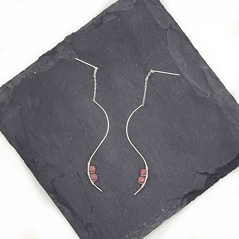 Curve Sterling Earrings - Garnet