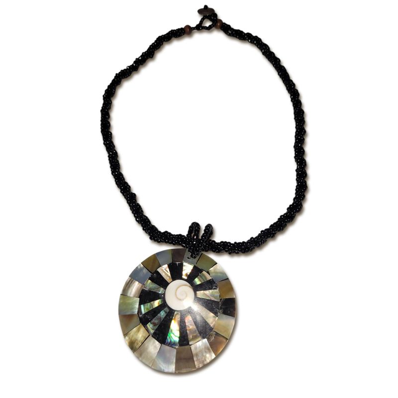 Shellbound Necklace