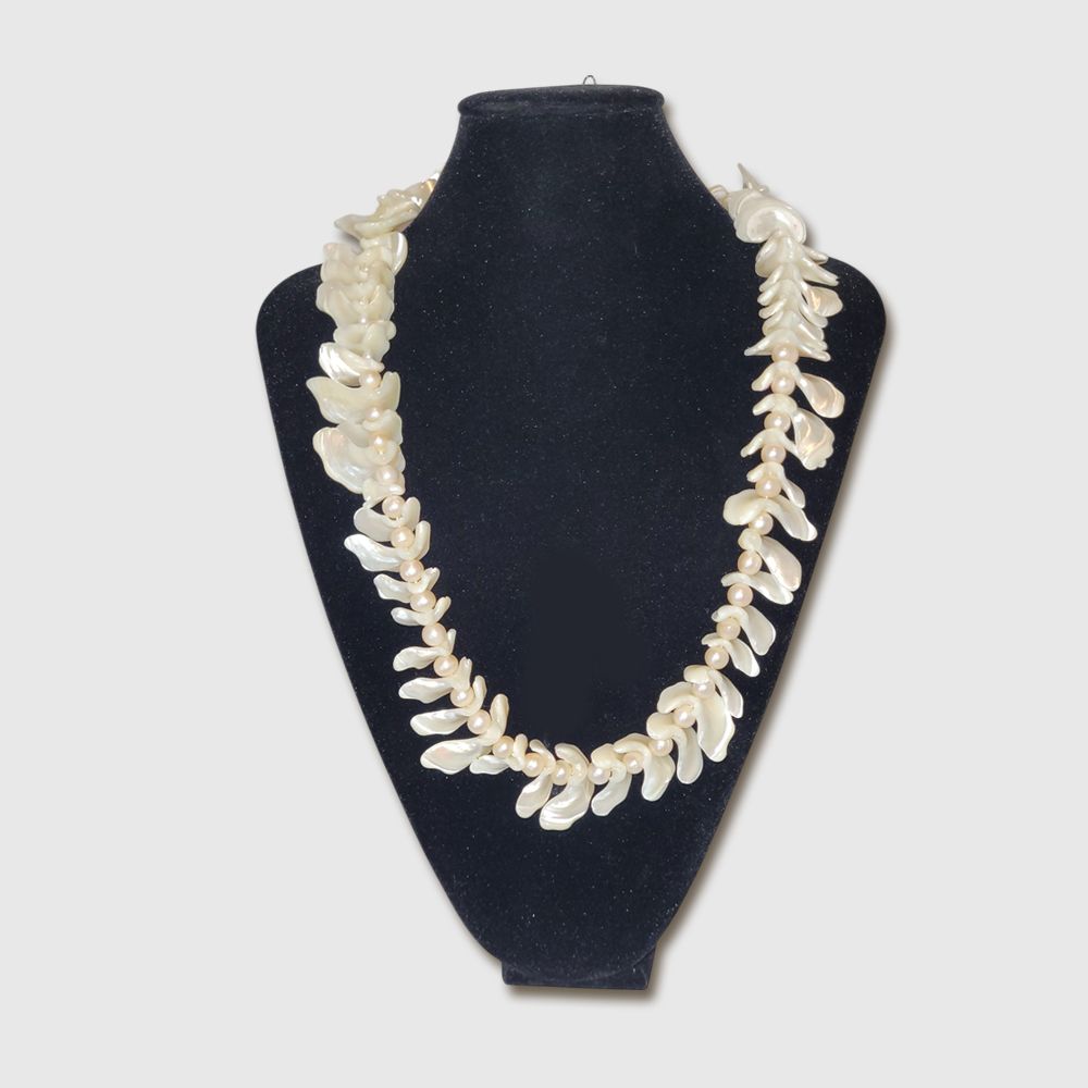 Sea Petals Pearl Necklace Sea Petals Pearl Necklace