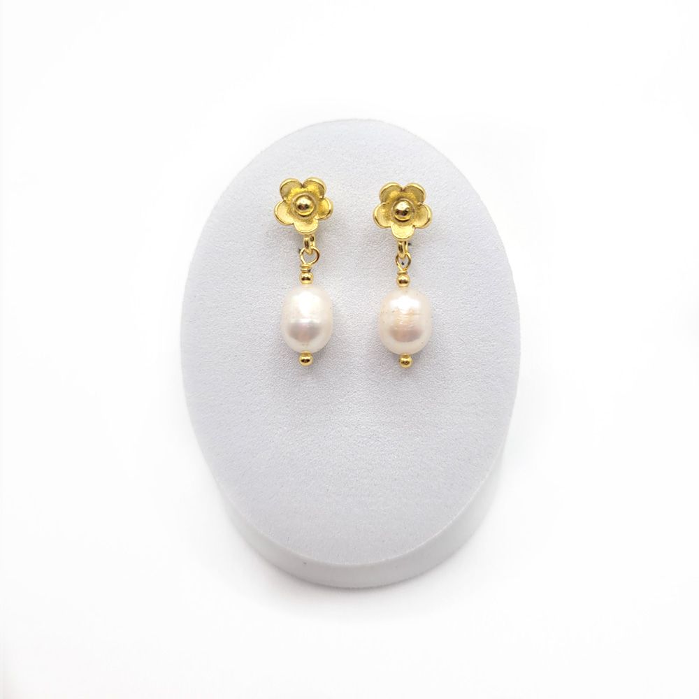 Pearl Earrings - Blossom