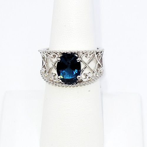 London Lattice Blue Topaz Ring - size 8