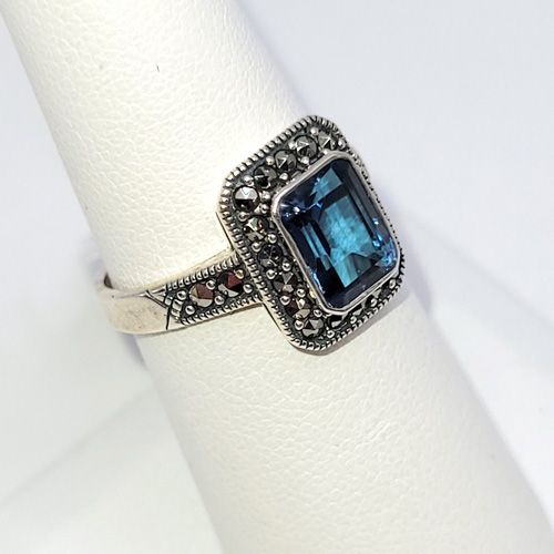 Gilded Age Blue Topaz Ring - size 7.5