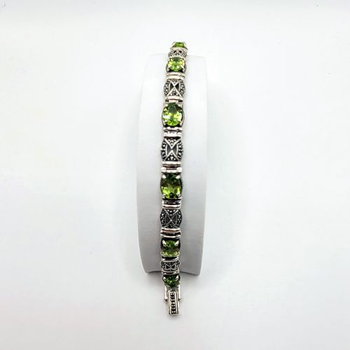 Enchanted Forest Link Peridot Bracelet