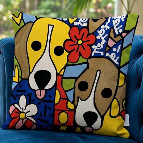 Neo-pop Hounds Cushion Cover