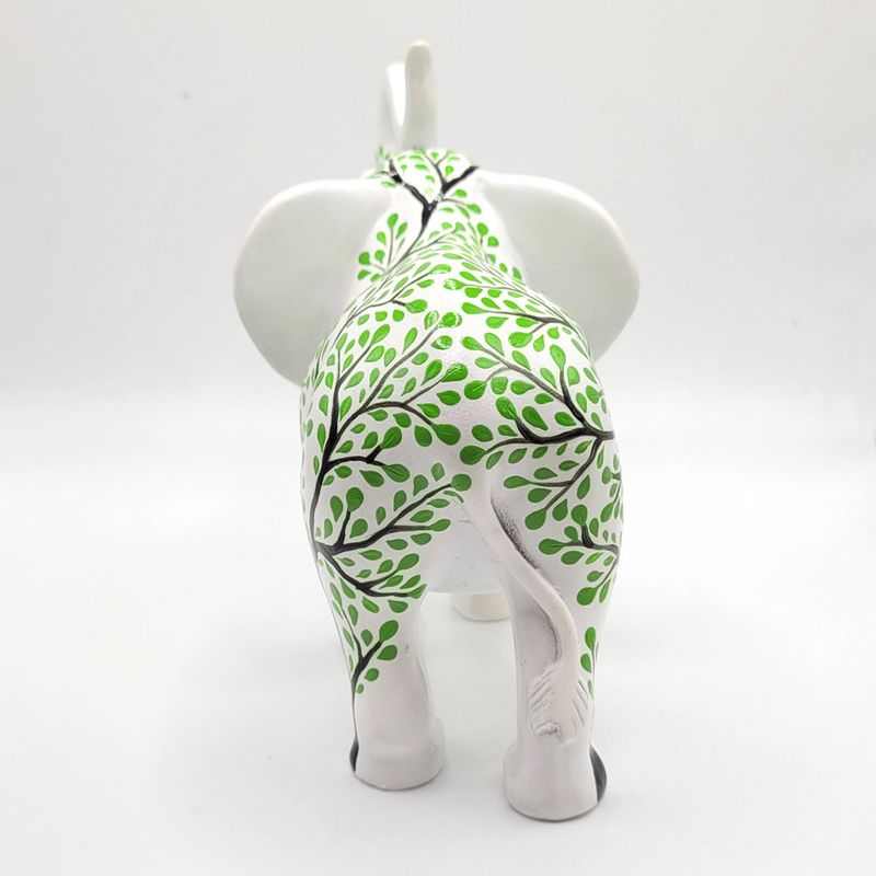 Elephant Sculpture - Vine