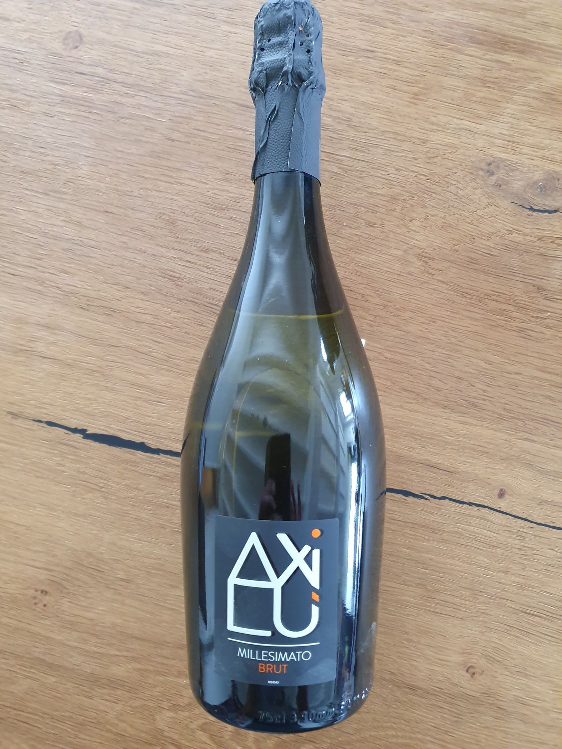 Vino Spumante Brut Axilu&#39; Millesimato