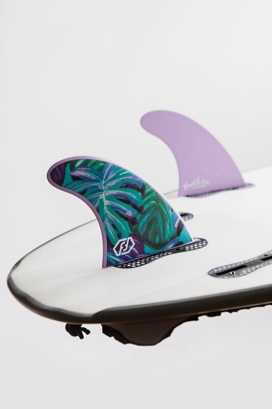 MAUD LE CAR ATHLETE SERIES. CLICK TAB