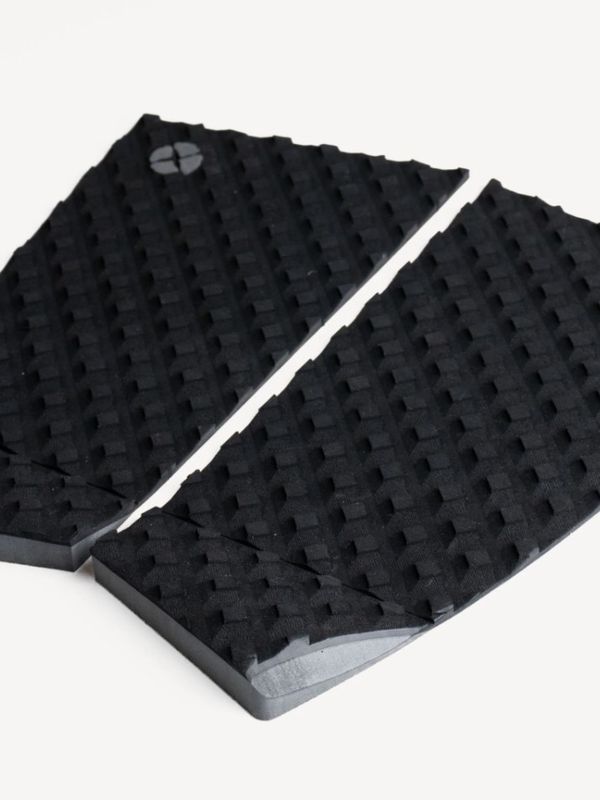 Fish 2 Piece Traction Black