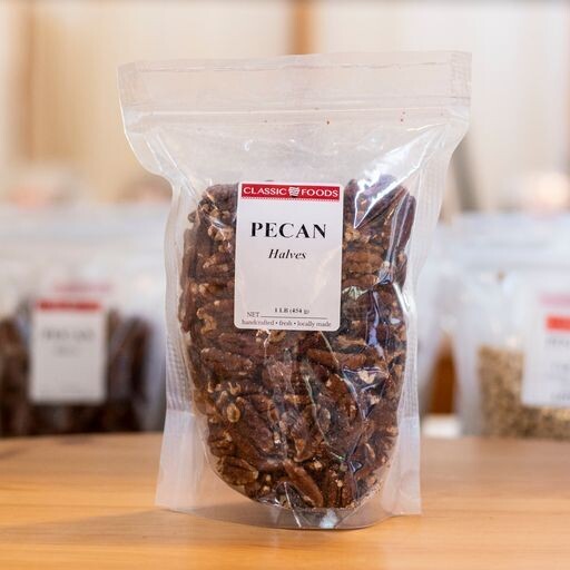 PECAN HALVES  1 LB 