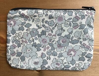 Betsy Grey Pouch