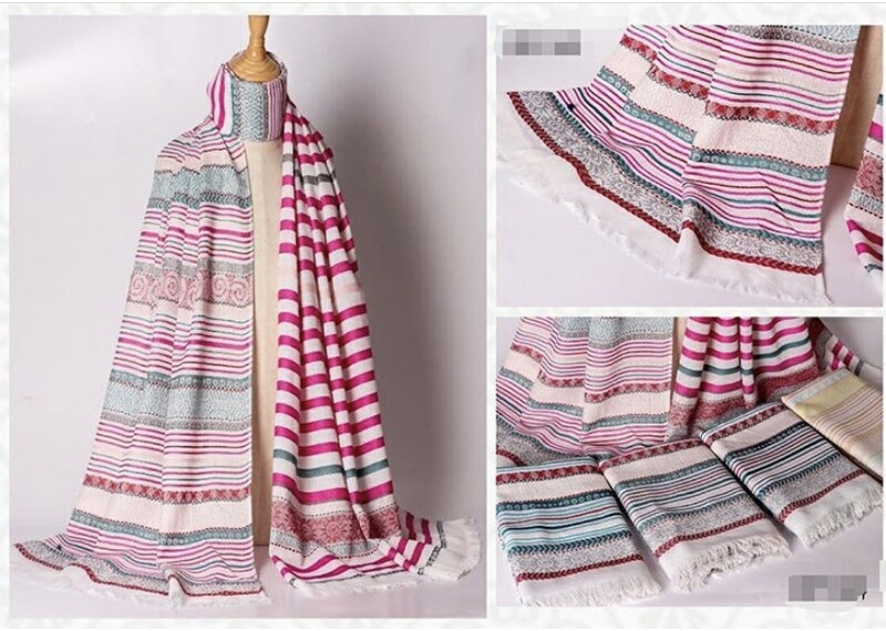 Cotton strips stole