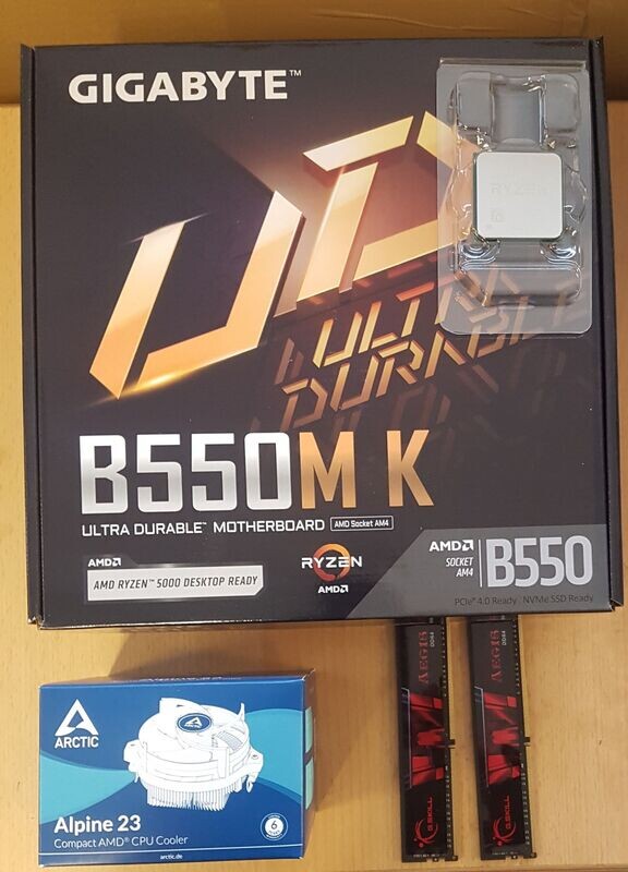 Aufrüstkit AMD Ryzen 7 5700X So. AM4 Tray, Gigabyte Mainboard B550M K u. 16 GB DDR4 G.Skill Aegis