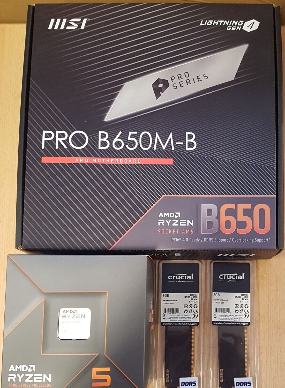 Aufrüstkit AMD Ryzen 5 7600 So. AM5 Boxed, MSI Mainboard PRO B650M-B u. 16 GB DDR5 Crucial