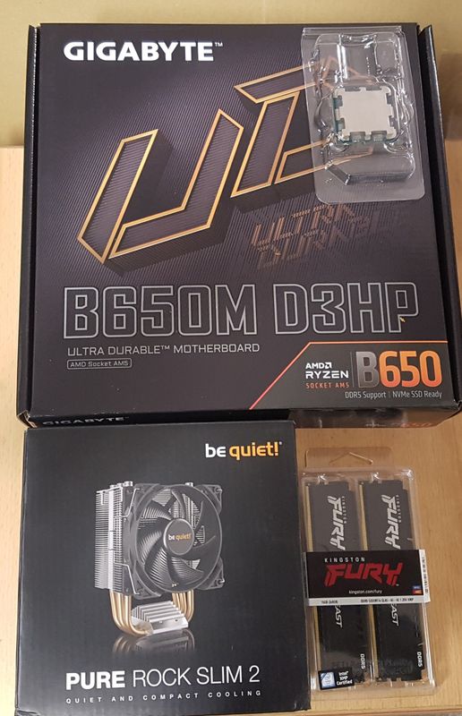 Aufrüstkit AMD Ryzen 7 7700 So. AM5 Tray, Gigabyte Mainboard B650M D3HP u. 16 GB DDR5 Kingston Fury Beast