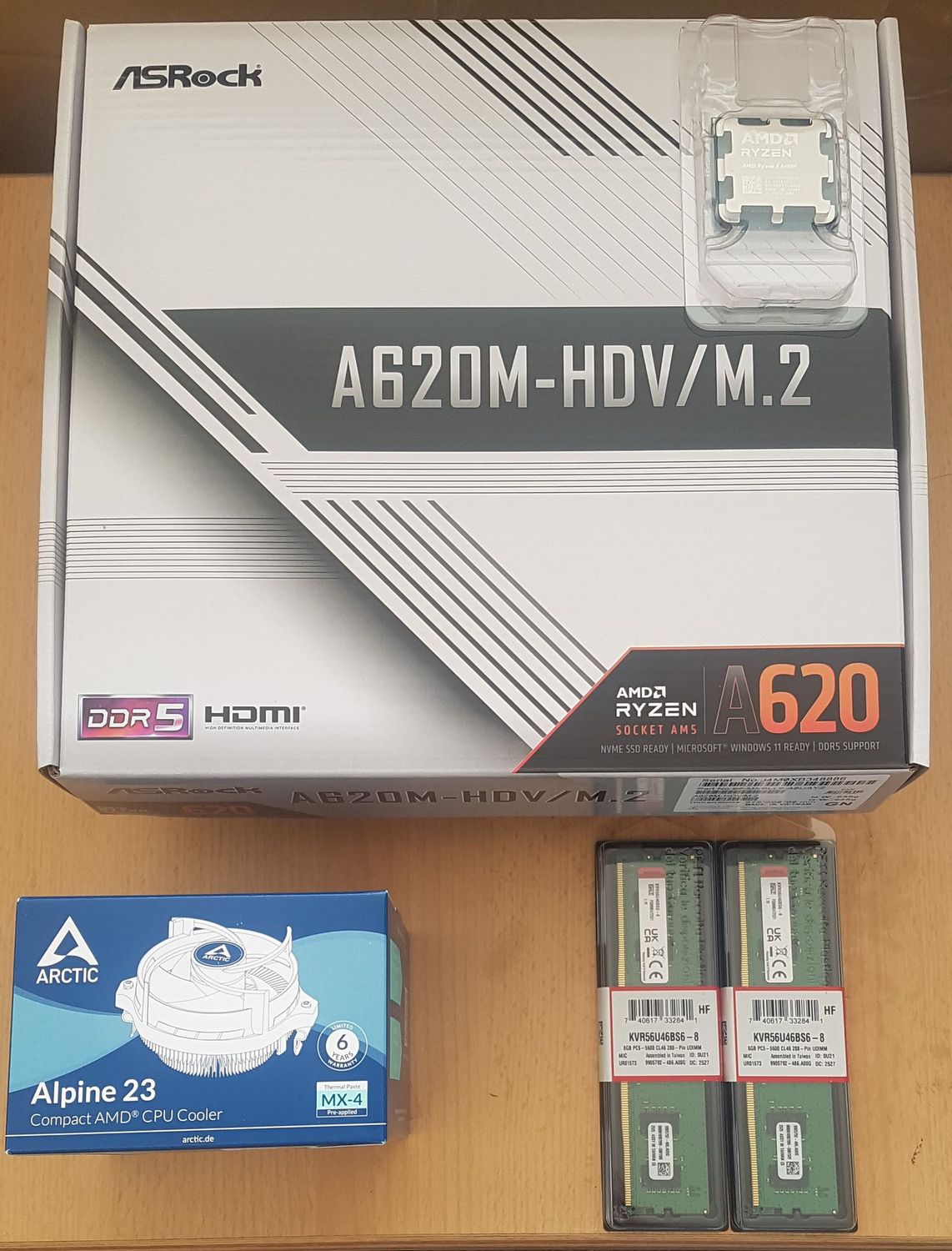 Aufrüstkit AMD Ryzen 5 8400F So. AM5 Tray, ASRock Mainboard A620M-HDV/M.2 u. 16 GB DDR5 Kingston Value PC5600