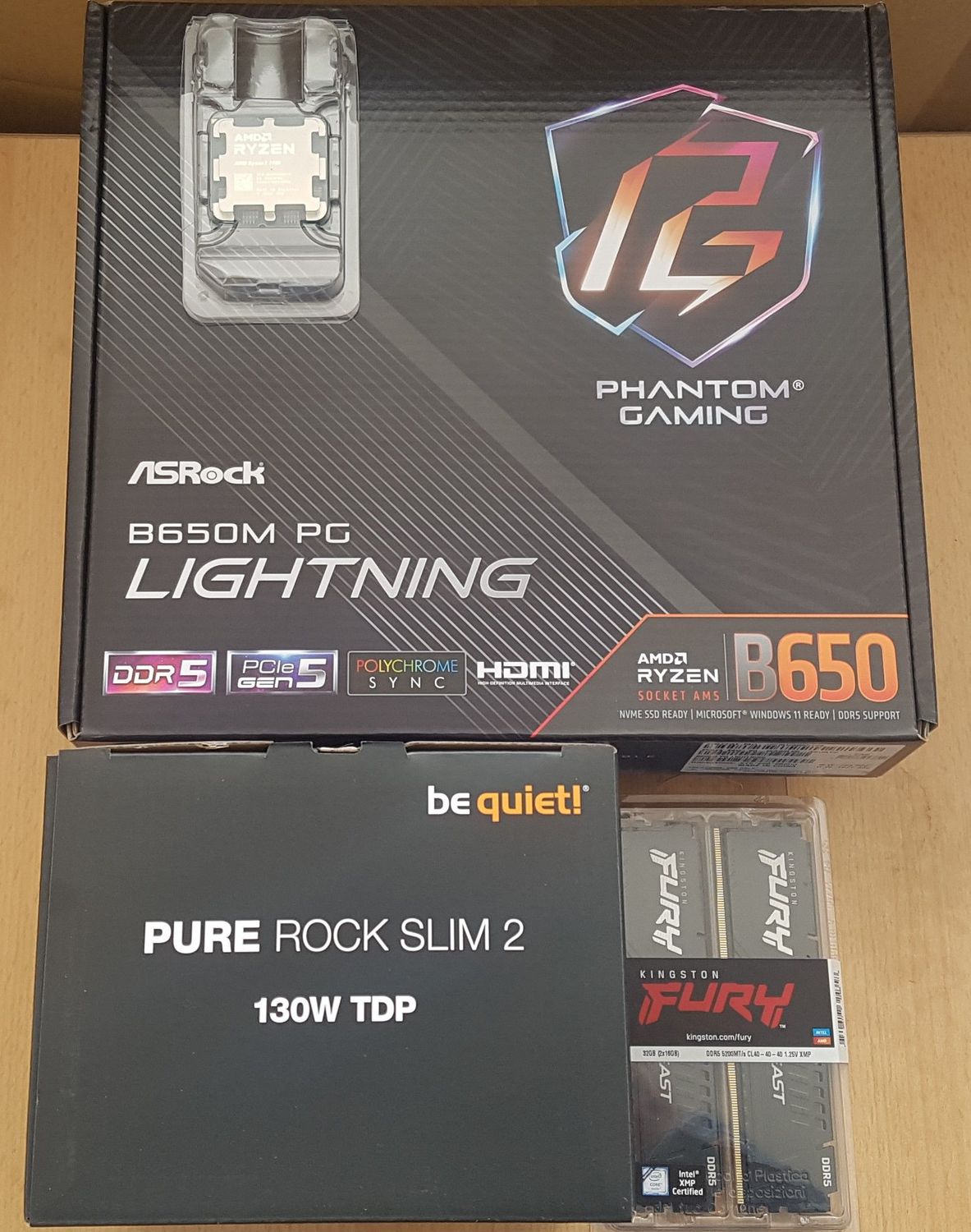 Aufrüstkit AMD Ryzen 7 7700 So. AM5 Tray, ASRock Mainboard B650M Phantom Gaming Lightning u. 32 GB DDR5 Kingston Fury Beast