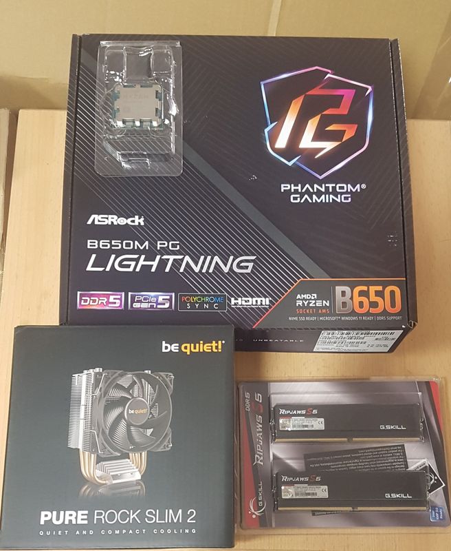Aufrüstkit AMD Ryzen 7 7700 So. AM5 Tray, ASRock Mainboard B650M Phantom Gaming Lightning u. 32 GB DDR5 G.Skill Ripjaws