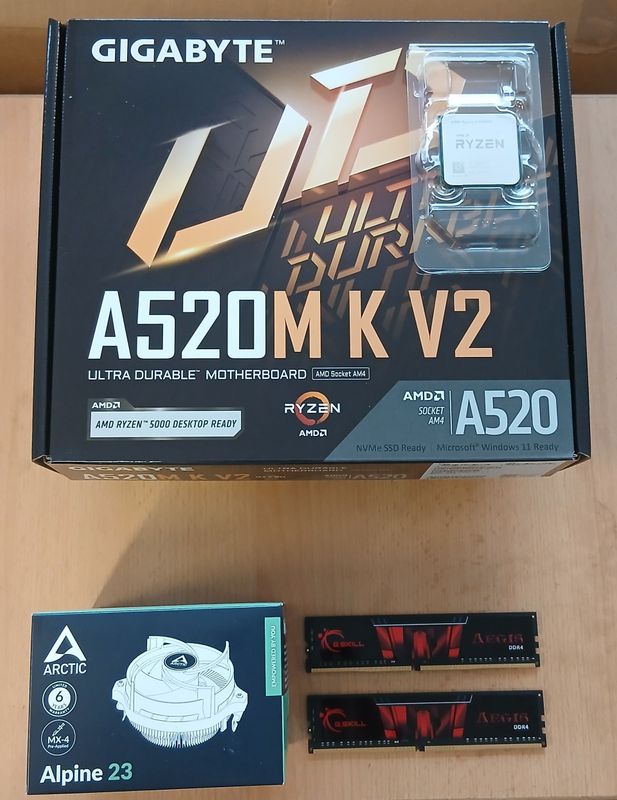 Aufrüstkit AMD Ryzen 5 5500GT So. AM4 Tray, Gigabyte Mainboard A520M K V2 u. 16 GB G.Skill Aegis PC3200 - incl. Grafik
