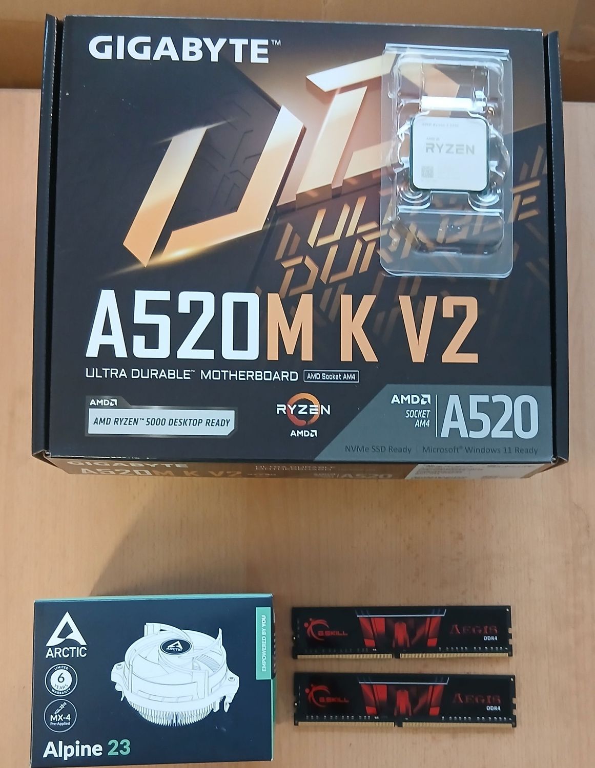 Aufrüstkit AMD Ryzen 5 5500 So. AM4 Tray, Gigabyte Mainboard A520M K V2 u. 16 GB G.Skill Aegis PC3200