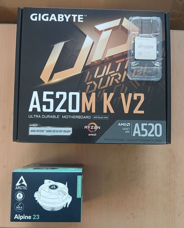 Aufrüstkit AMD Ryzen 7 5700X So. AM4 Tray,  Gigabyte Mainboard A520M K V2  ohne RAM