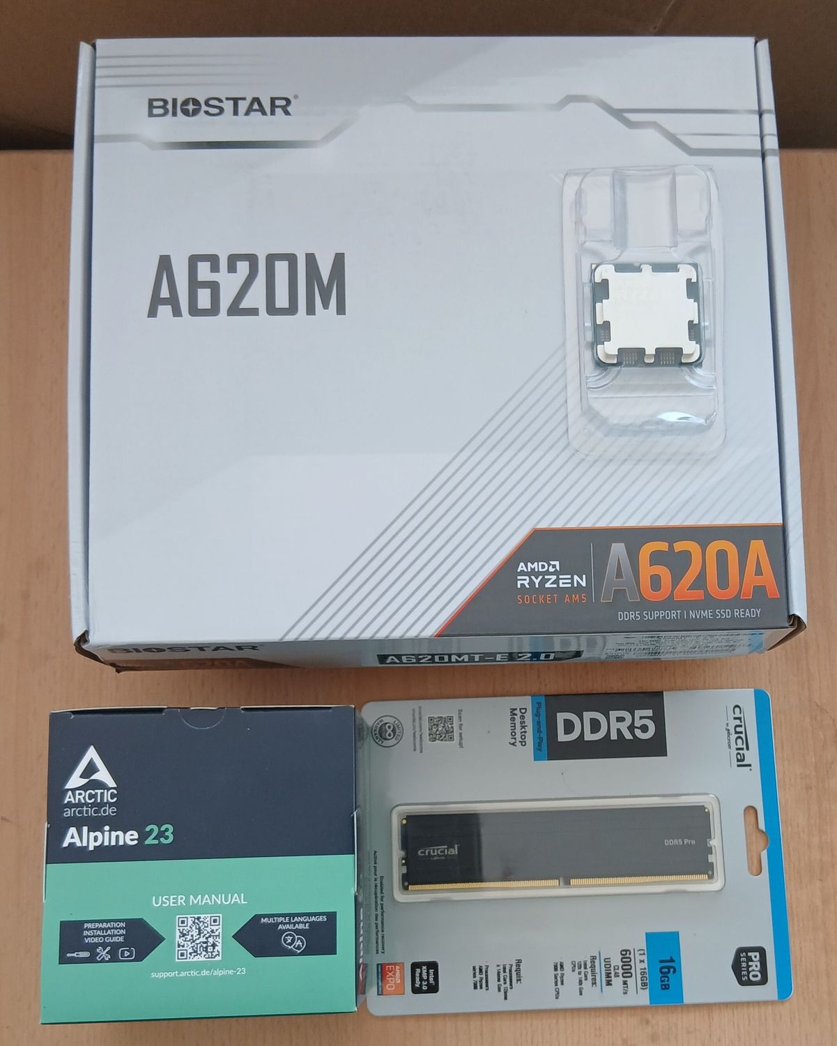 Aufrüstkit AMD Ryzen 5 7500F So. AM5 Tray, Biostar Mainboard A620MT-E u. 16 GB Crucial Pro