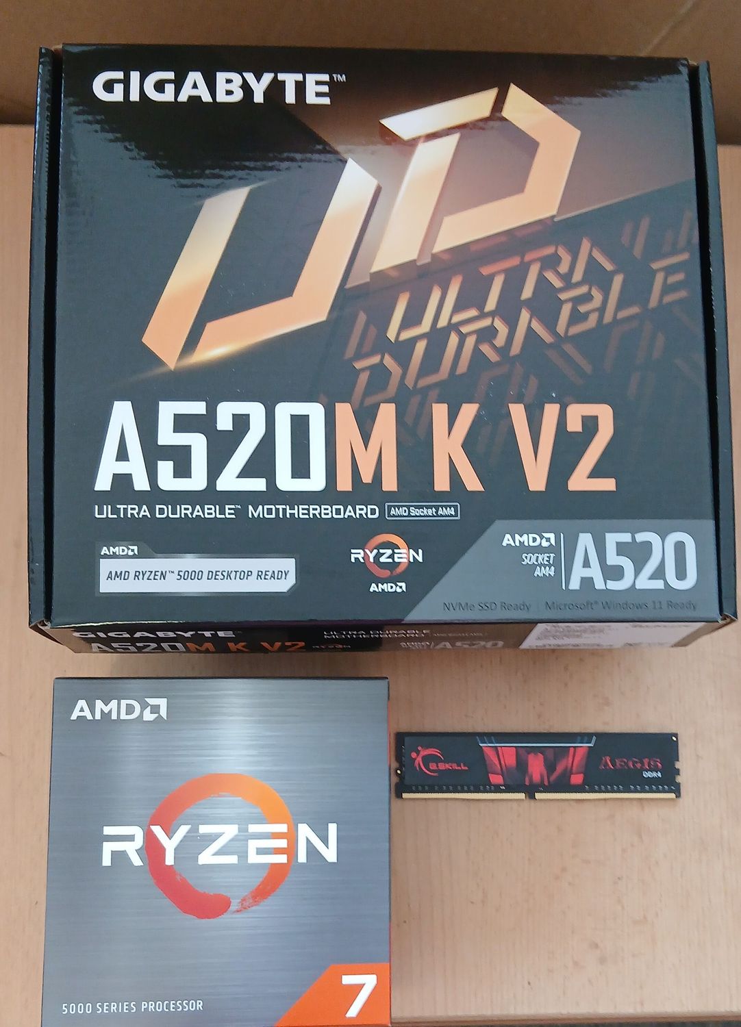 Aufrüstkit AMD Ryzen 7 5700 So. AM4 Boxed,  Gigabyte Mainboard A520M K V2  u. 8 GB DDR4 G.Skill Aegis