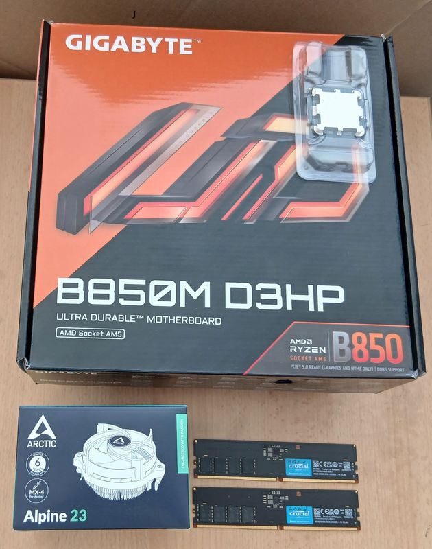Aufrüstkit AMD Ryzen 5 9600X So. AM5 Tray, Gigabyte  Mainboard B850M D3HP u. 32 GB DDR5 Crucial  5600 MHz