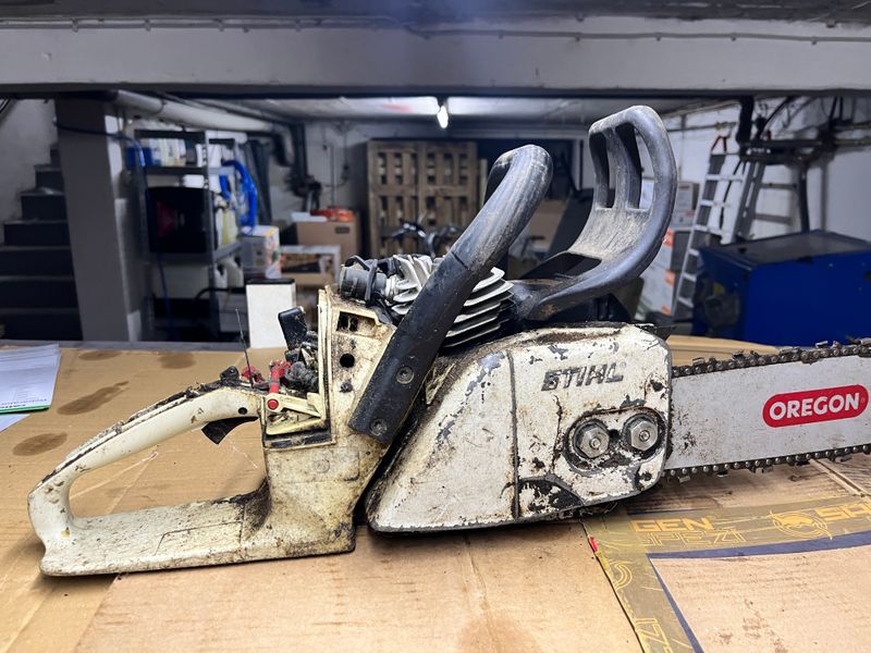 STIHL 026 Teileträger