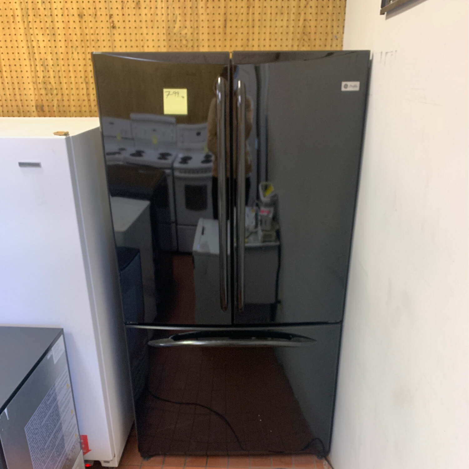 GE FRIDGE