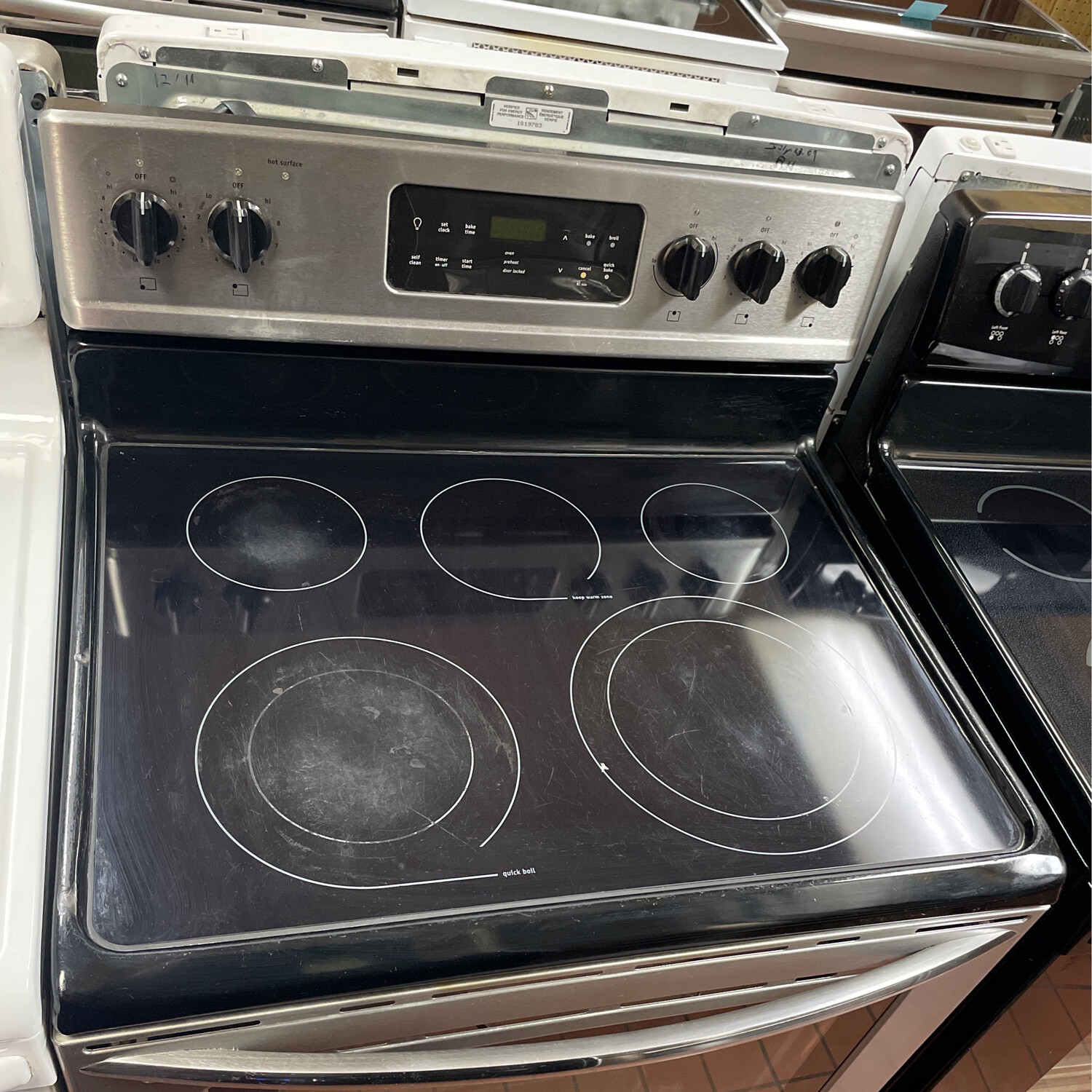 Frigidaire Stove