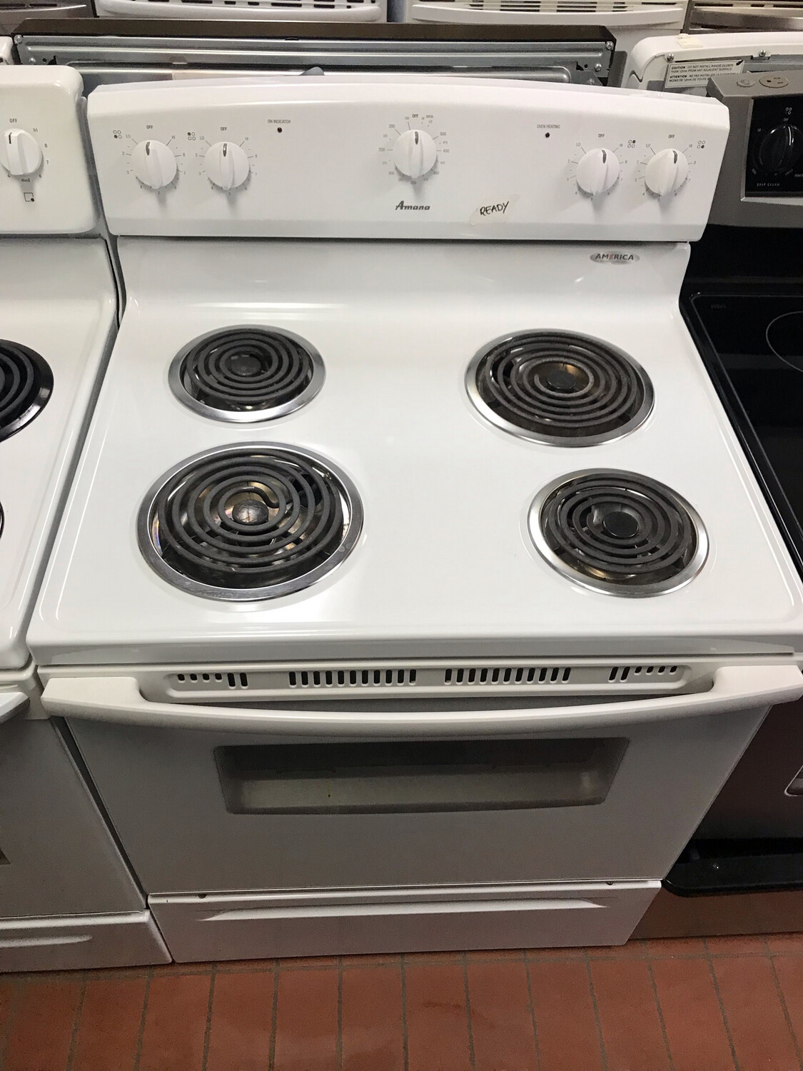 Amana Coil-Top Range, 4.8 Cu.Ft